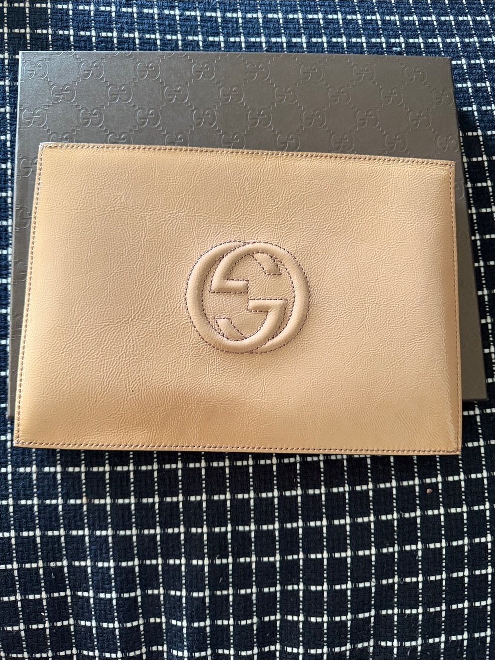 Gucci Beige Leather Zip Pouch NEW
